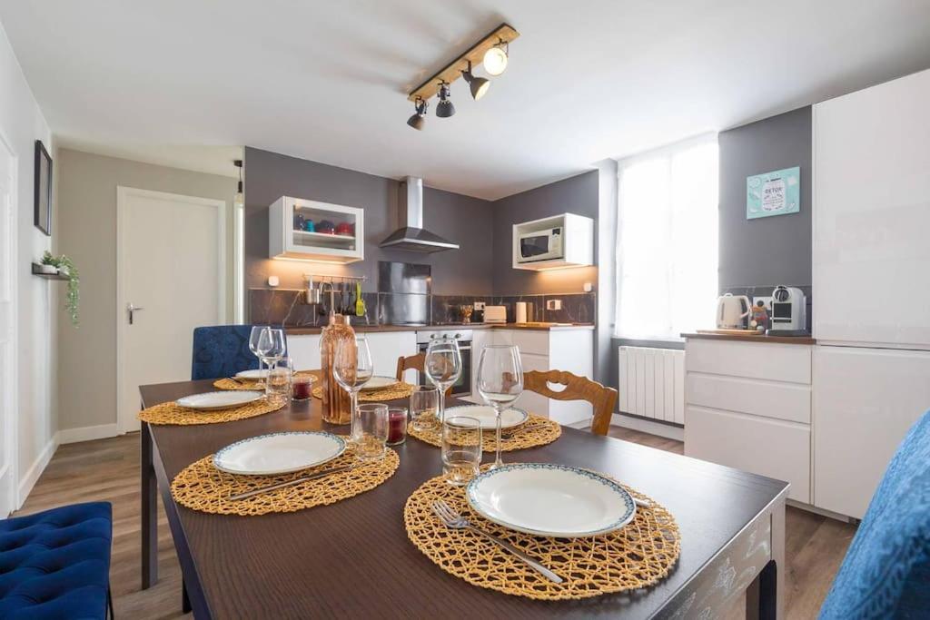 Апартаменты Le Duplex Des Ducs Дижон Экстерьер фото